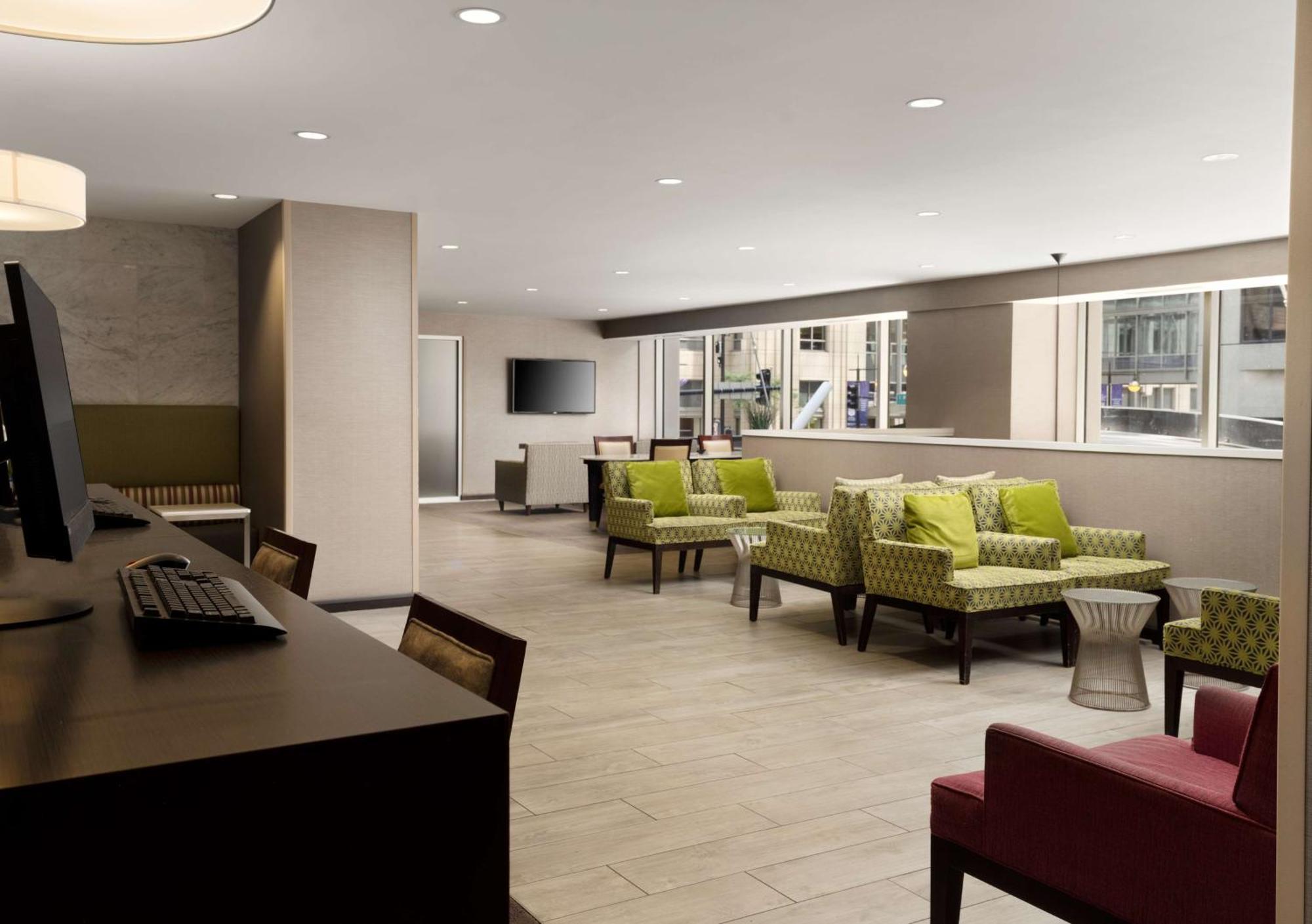 Homewood Suites By Hilton Chicago Downtown - Magnificent Mile Exterior photo