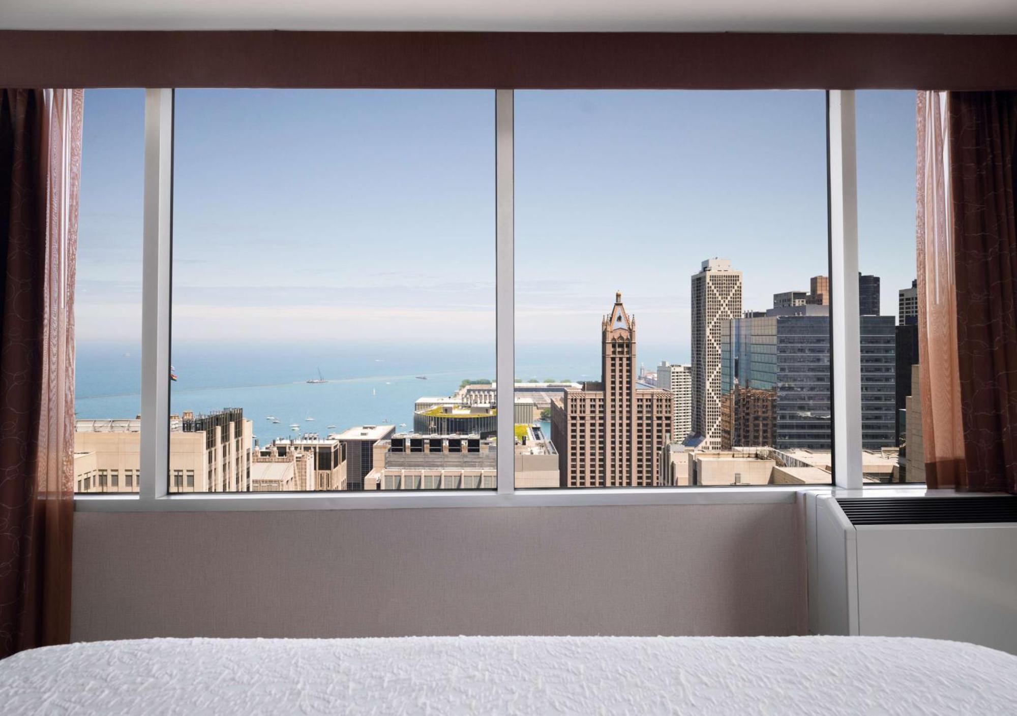 Homewood Suites By Hilton Chicago Downtown - Magnificent Mile Exterior photo